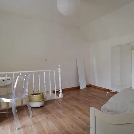 펜션 Maison A Deux Pas De La